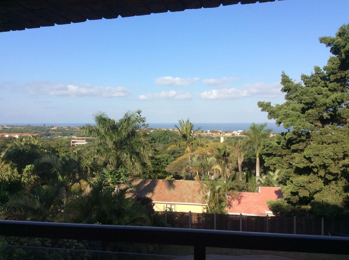 Palmwood Guesthouse Amanzimtoti Exterior foto