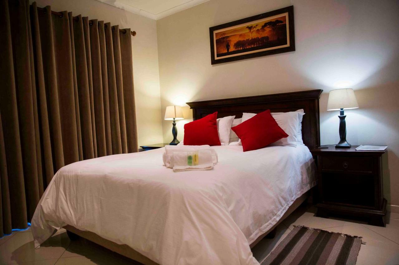 Palmwood Guesthouse Amanzimtoti Exterior foto